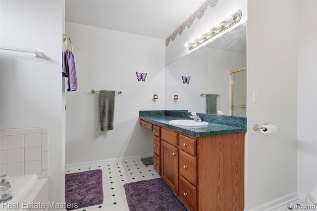 4741 Ridgewood Drive, Kimball, MI 48074