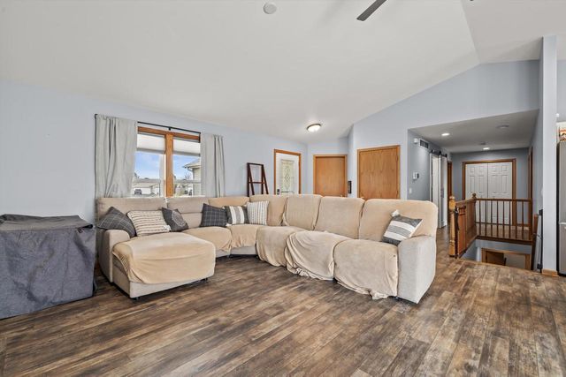 1157 Bluestem COURT, Elkhorn, WI 53121