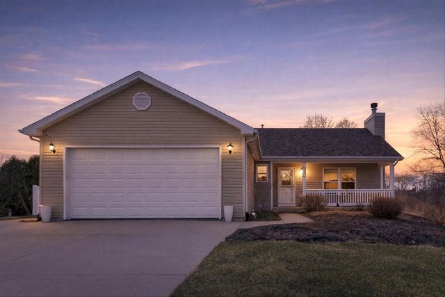 1157 Bluestem COURT, Elkhorn, WI 53121