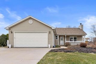 1157 Bluestem COURT, Elkhorn, WI 53121