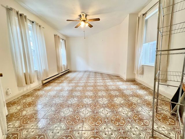 84 North Margin St 5, Boston, MA 02113