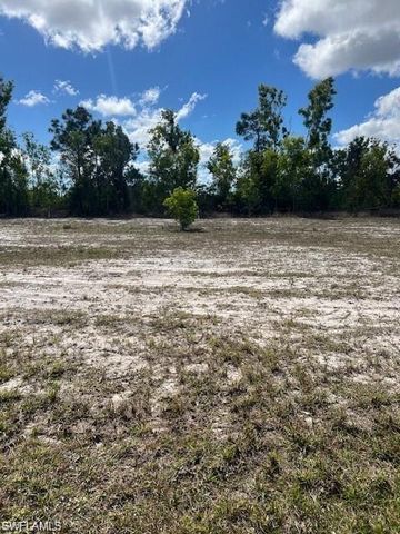 3518 47th ST, Cape Coral, FL 33993