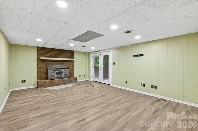 8417 Rolling Hills Avenue, Hickory, NC 28602