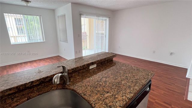 771 N Pine Island Rd 211, Plantation, FL 33324