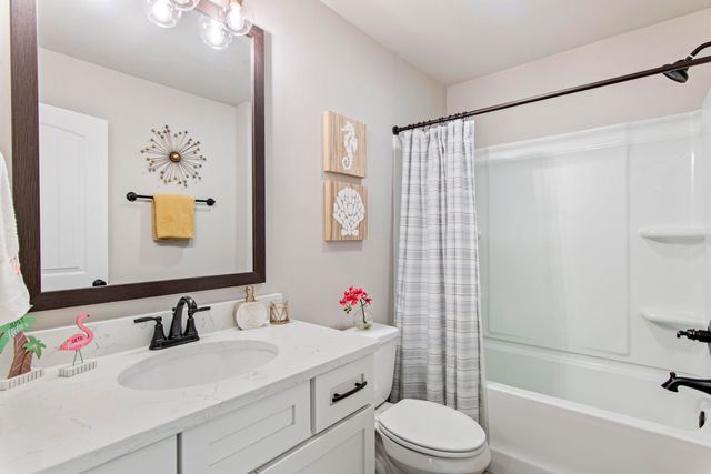 222 Campfire Cove, Freeport, FL 32439