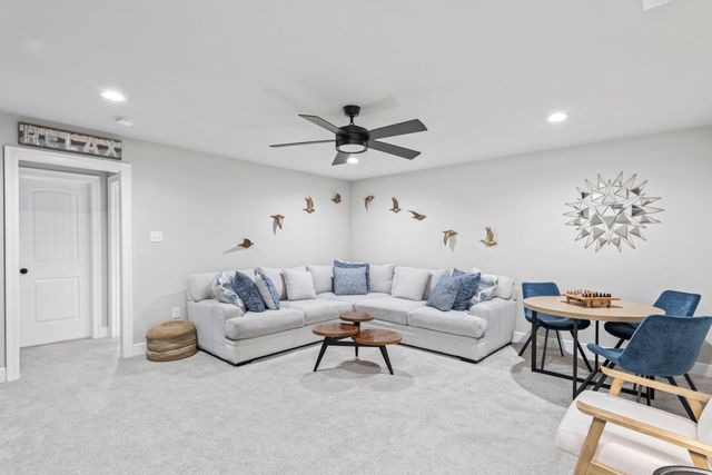 222 Campfire Cove, Freeport, FL 32439