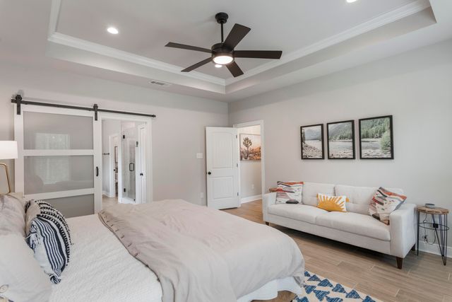 222 Campfire Cove, Freeport, FL 32439