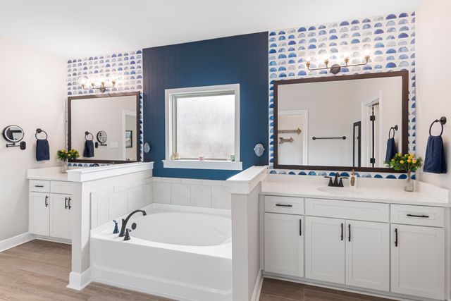 222 Campfire Cove, Freeport, FL 32439