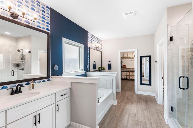 222 Campfire Cove, Freeport, FL 32439