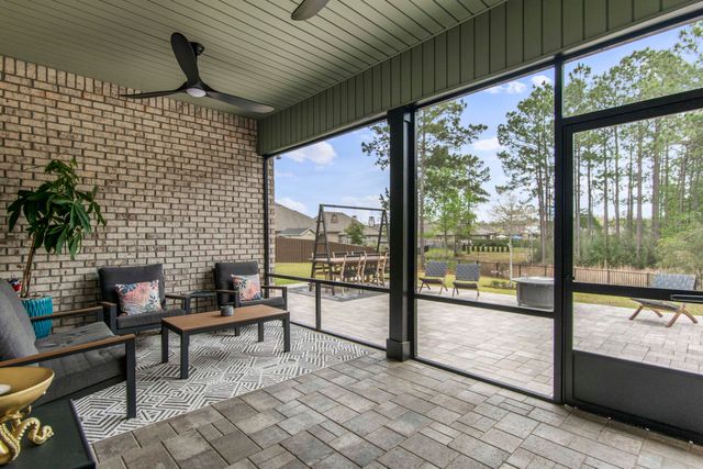 222 Campfire Cove, Freeport, FL 32439