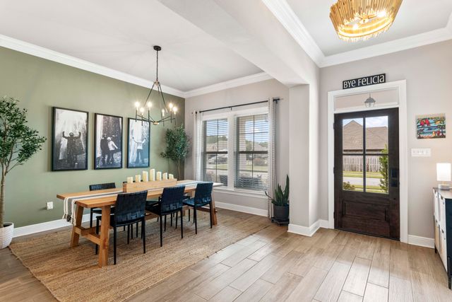 222 Campfire Cove, Freeport, FL 32439