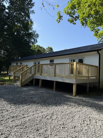 529 Hickory Hill Rd, Shelbyville, TN 37160