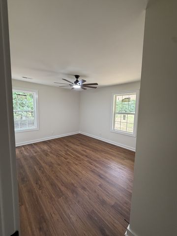 529 Hickory Hill Rd, Shelbyville, TN 37160