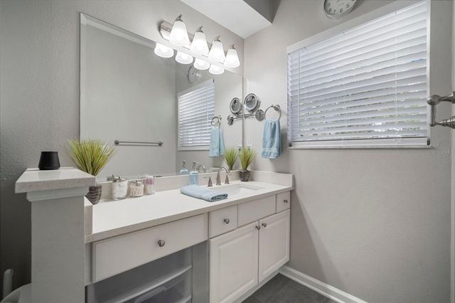 800 S DAKOTA AVENUE 221, Tampa, FL 33606