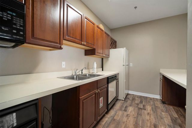 800 S DAKOTA AVENUE 221, Tampa, FL 33606