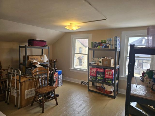 1218 S 10th STREET, Manitowoc, WI 54220