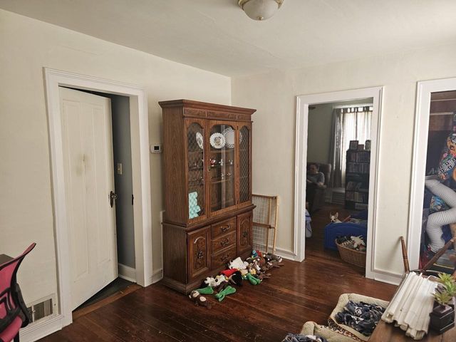 1218 S 10th STREET, Manitowoc, WI 54220