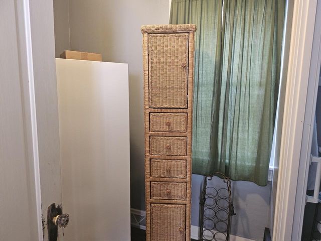 1218 S 10th STREET, Manitowoc, WI 54220