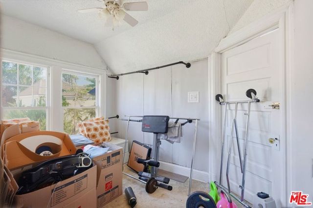 1760 W 24th Street, Los Angeles, CA 90018