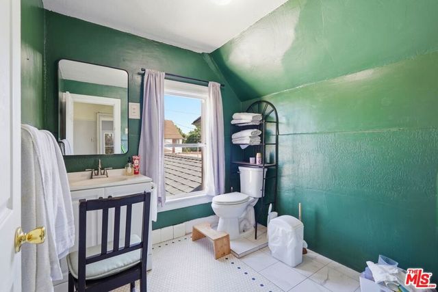 1760 W 24th Street, Los Angeles, CA 90018