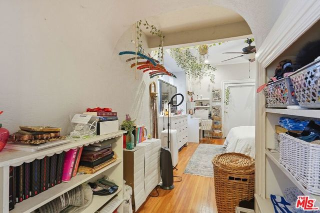 1760 W 24th Street, Los Angeles, CA 90018