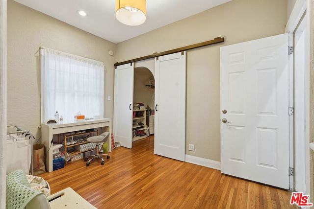 1760 W 24th Street, Los Angeles, CA 90018