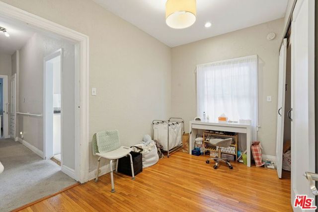 1760 W 24th Street, Los Angeles, CA 90018