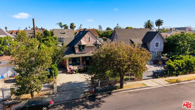 1760 W 24th Street, Los Angeles, CA 90018