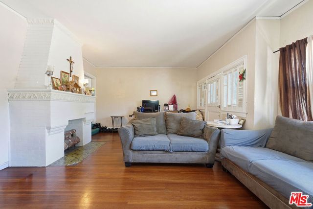 1760 W 24th Street, Los Angeles, CA 90018