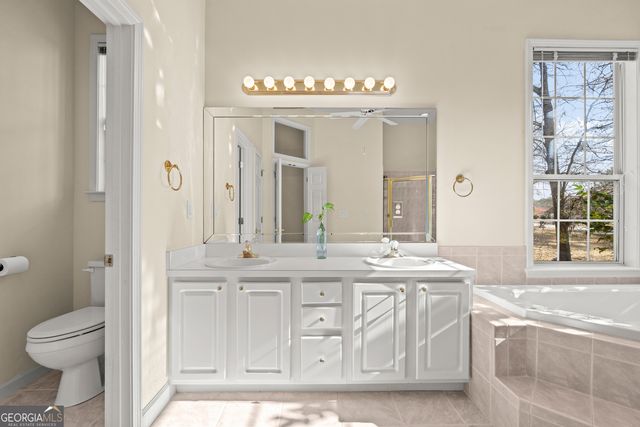 196 Lakeridge Drive, Temple, GA 30179