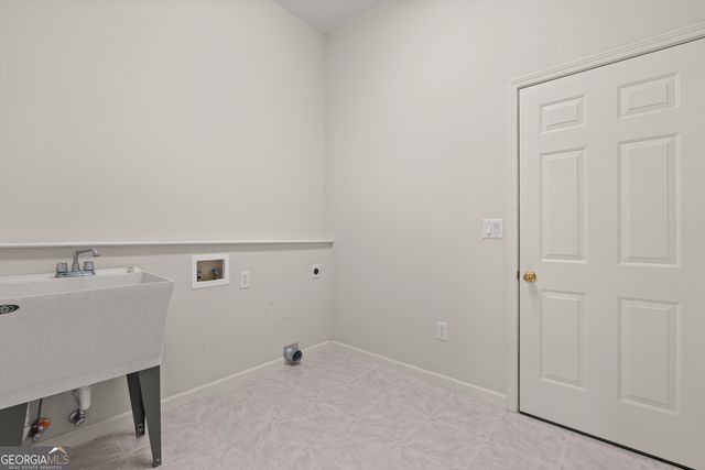 196 Lakeridge Drive, Temple, GA 30179