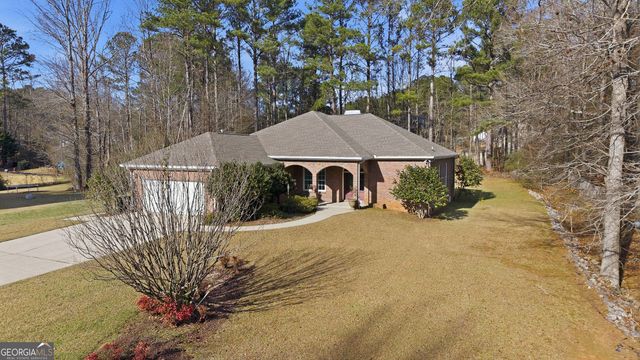 196 Lakeridge Drive, Temple, GA 30179