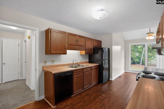 251 Pear Tree Circle, Hopkins, SC 29061