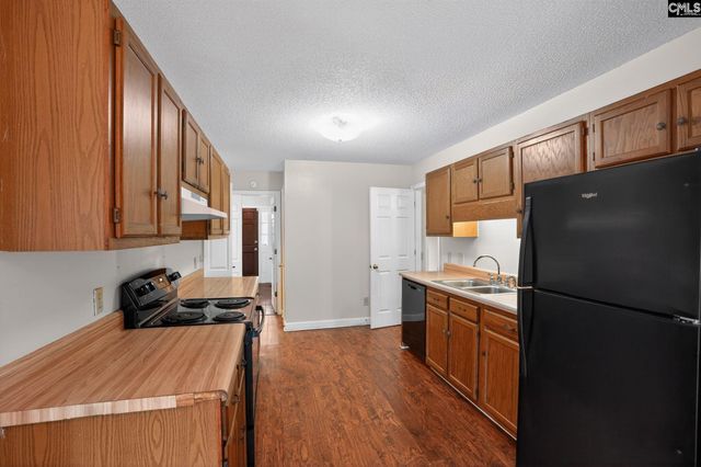 251 Pear Tree Circle, Hopkins, SC 29061