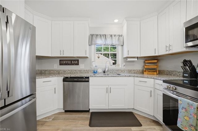 1832 Woodland RD, Suffolk, VA 23436