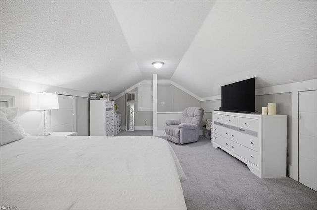 1832 Woodland RD, Suffolk, VA 23436