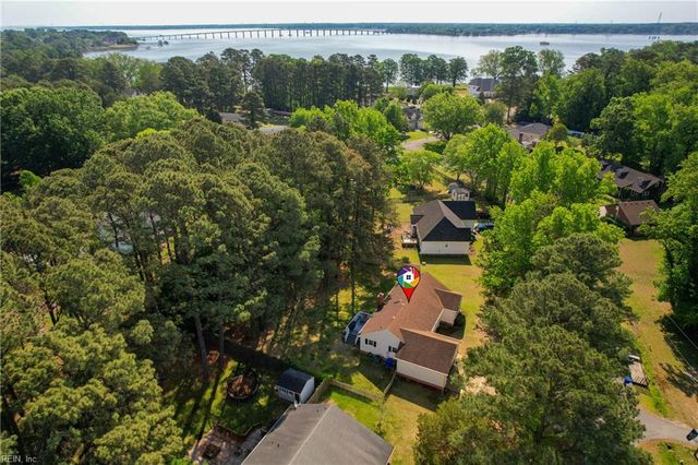 1832 Woodland RD, Suffolk, VA 23436