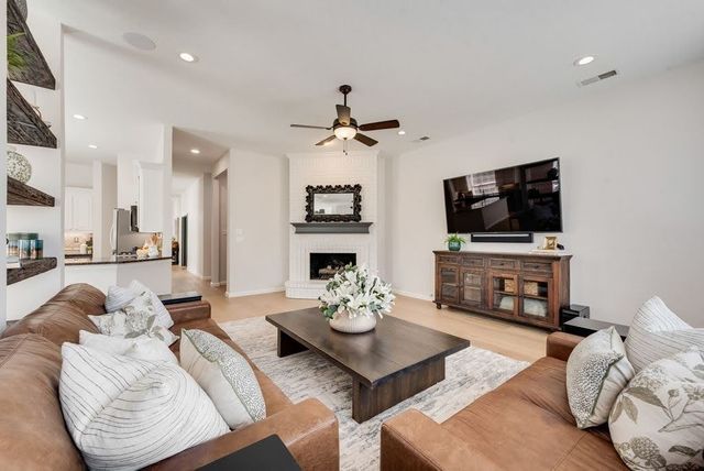 3400 Wt Parr Road, Grapevine, TX 76051