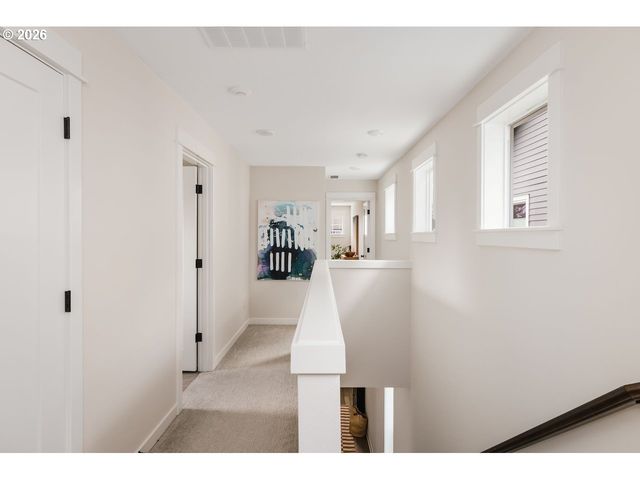 5807 Se TOLMAN St, Portland, OR 97206