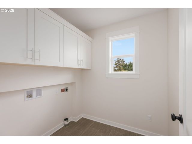 5807 Se TOLMAN St, Portland, OR 97206