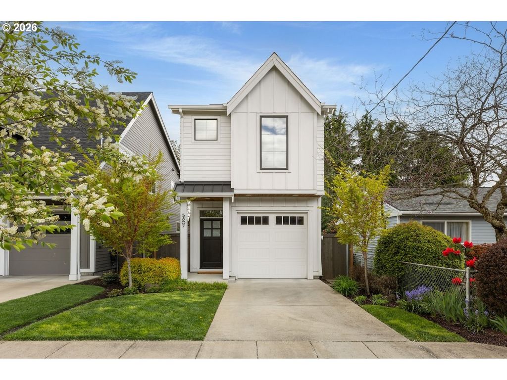 5807 Se TOLMAN St, Portland, OR 97206