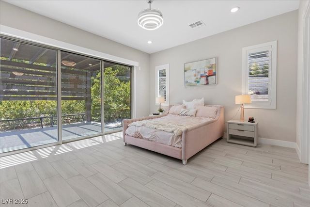 12119 Castilla Rain Avenue, Las Vegas, NV 89138