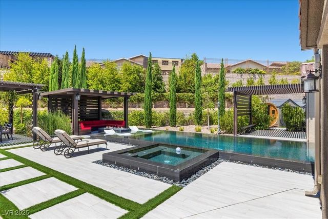 12119 Castilla Rain Avenue, Las Vegas, NV 89138