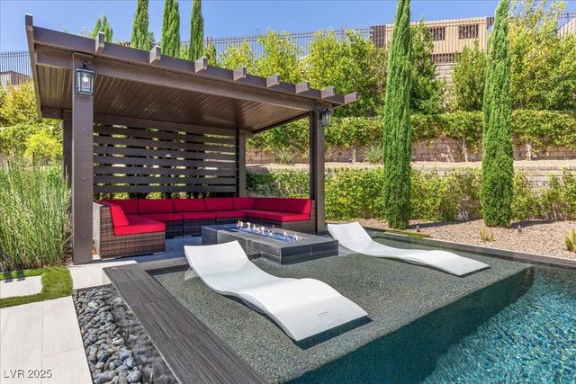 12119 Castilla Rain Avenue, Las Vegas, NV 89138