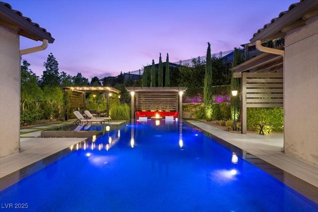 12119 Castilla Rain Avenue, Las Vegas, NV 89138