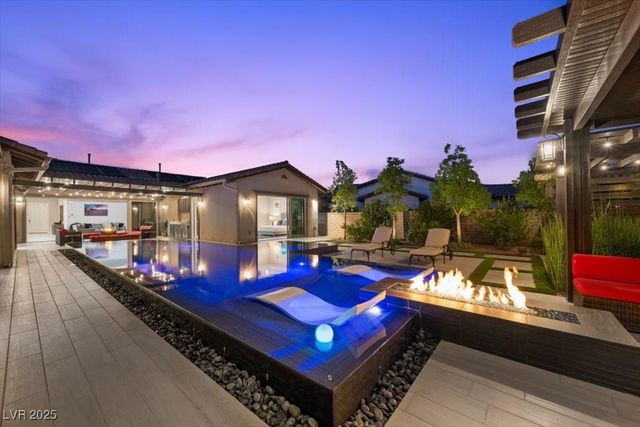 12119 Castilla Rain Avenue, Las Vegas, NV 89138