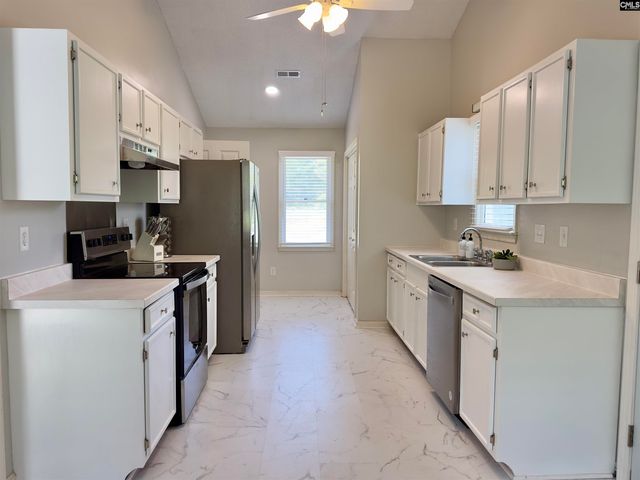 125 Fleetwood Drive, Lexington, SC 29073