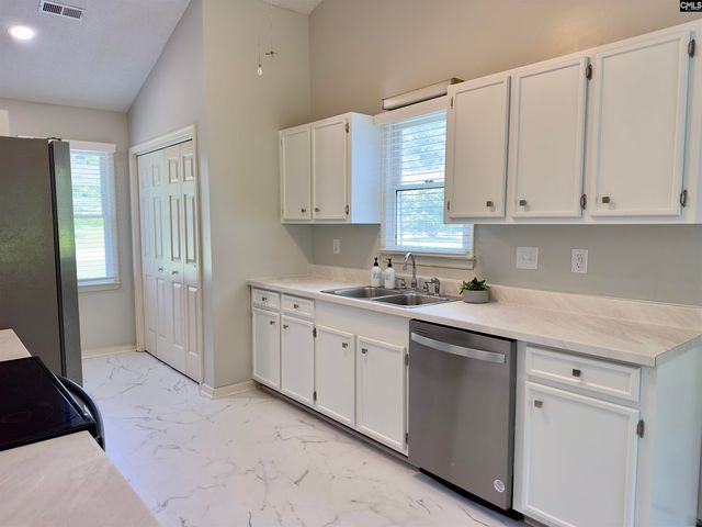 125 Fleetwood Drive, Lexington, SC 29073