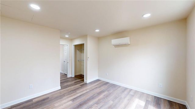 727 W Hickory Street, Nevada, MO 64772