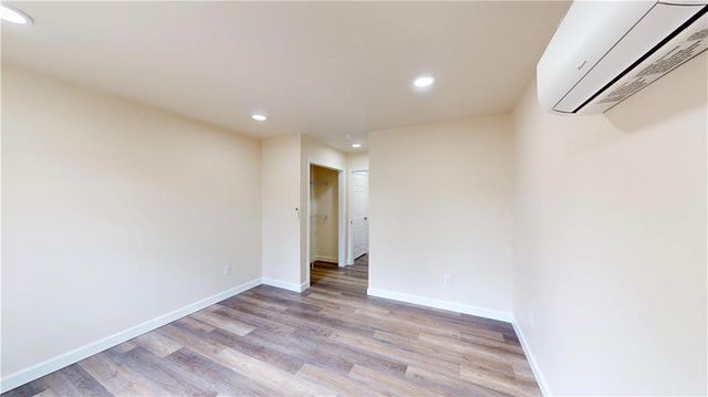 727 W Hickory Street, Nevada, MO 64772